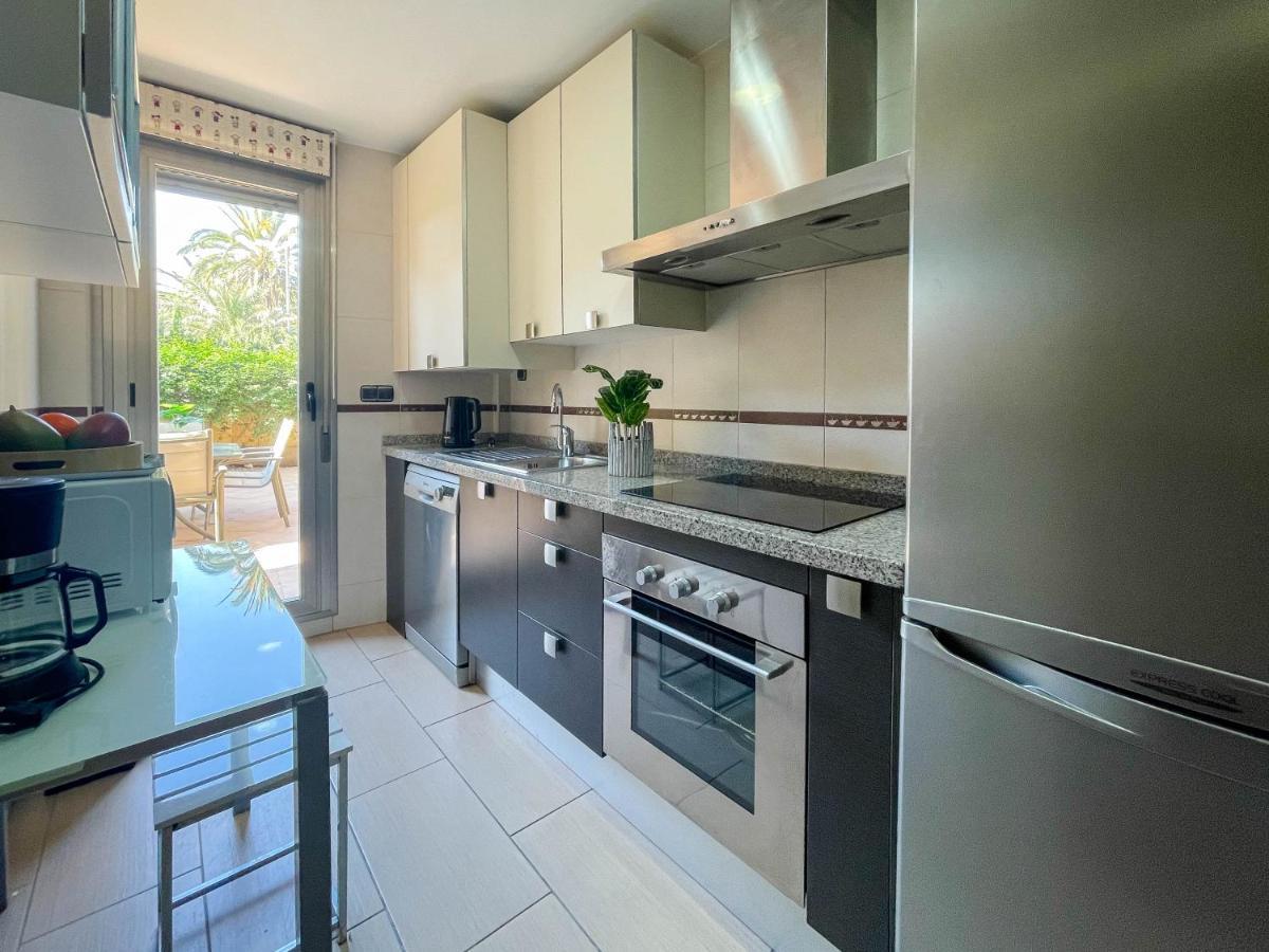 Apartamento Con Gran Patio A 1 Min De La Playa El Campello Bagian luar foto